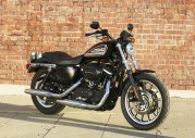 Harley-Davidson XL 883 R Sportster